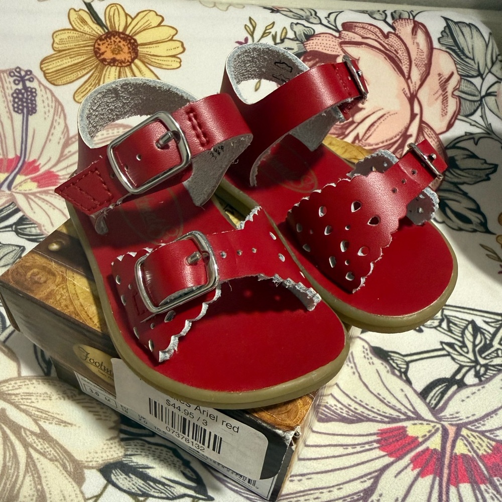 Red Toddler Girl Sandals with Buckle Straps